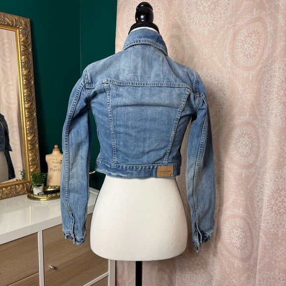 Girl’s Kid's Abercrombie Distressed Denim Jacket Size Large - Picture 4 of 10